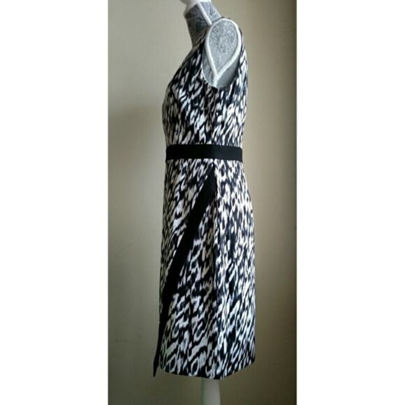 Maggy London Printed Dress - Size 10 - NWOT - Picture 3 of 6